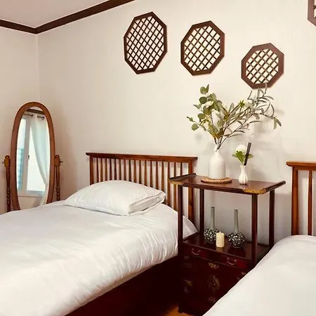 Cheong Un Gak Apartment